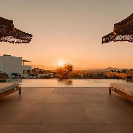 Theros Naxos * Pláka