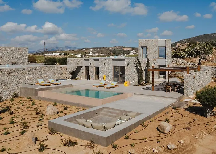 Theros Naxos * Pláka