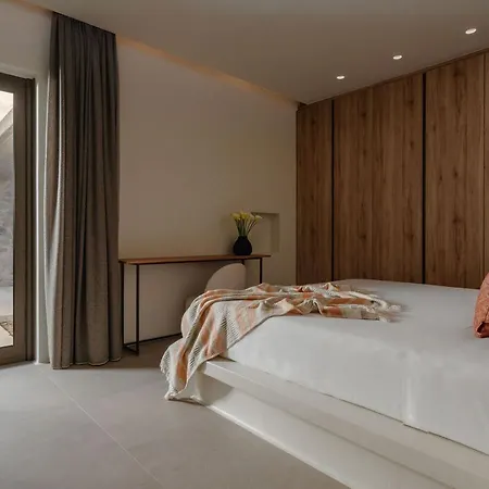 Villa Theros Naxos *