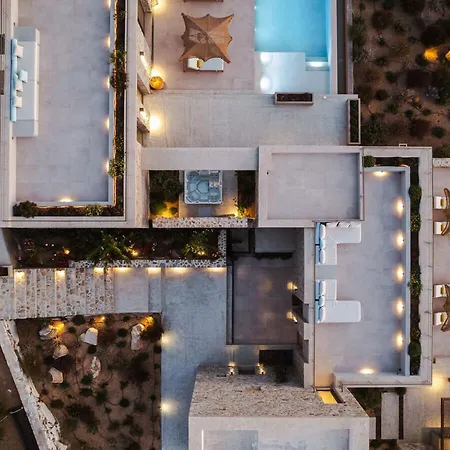 Theros Naxos * Pláka